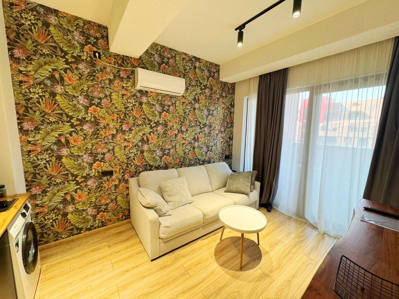 Stylish 1-bedroom, Moedani residence