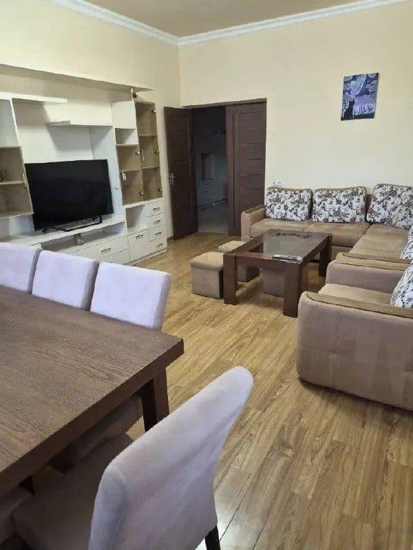 2-bedroom in Kanaker-Zeytun