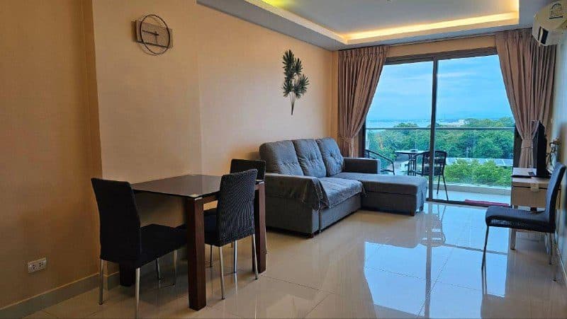 2-bedroom in Wongamat