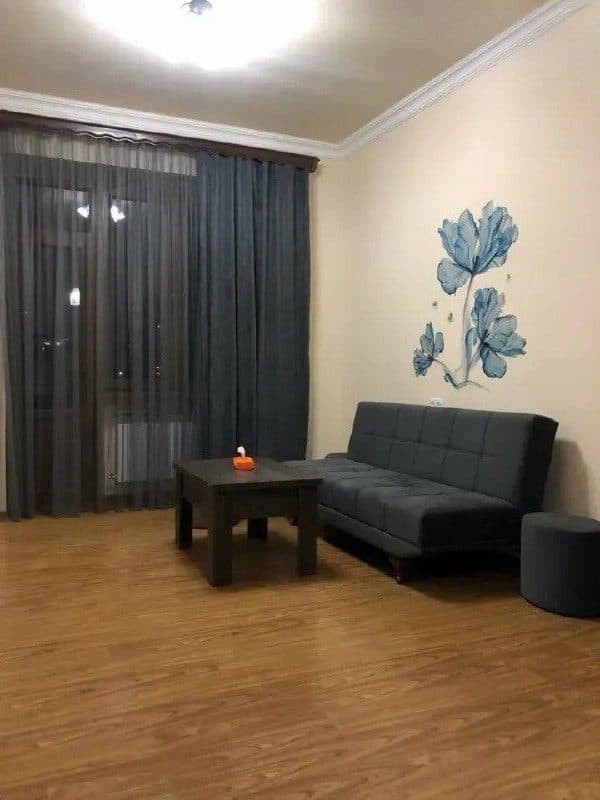 2-bedroom apartment in Kentron