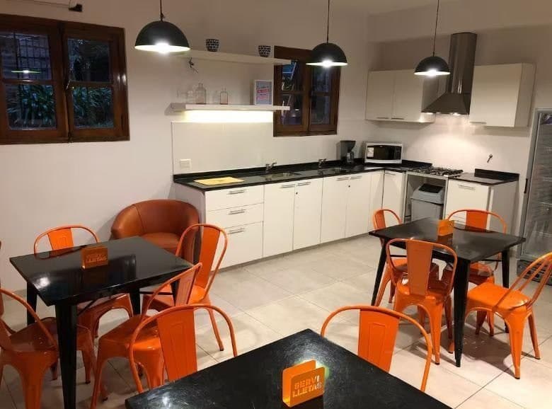 5-bedroom house in Almagro