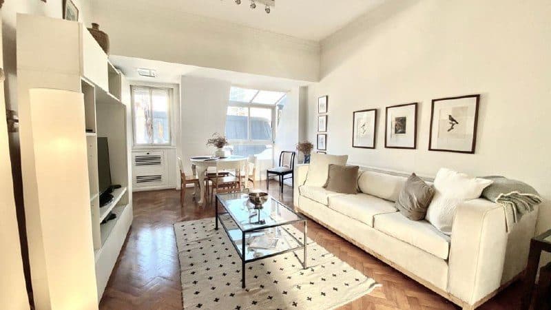 2-bedroom apartment in Recoleta